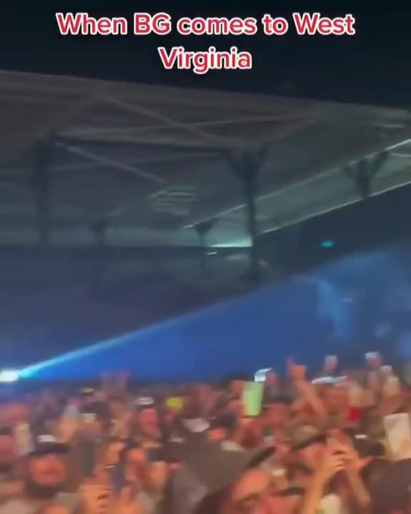 Fuck Joe Biden chant at Brantley Gilbert concert at West Virginia State Fair