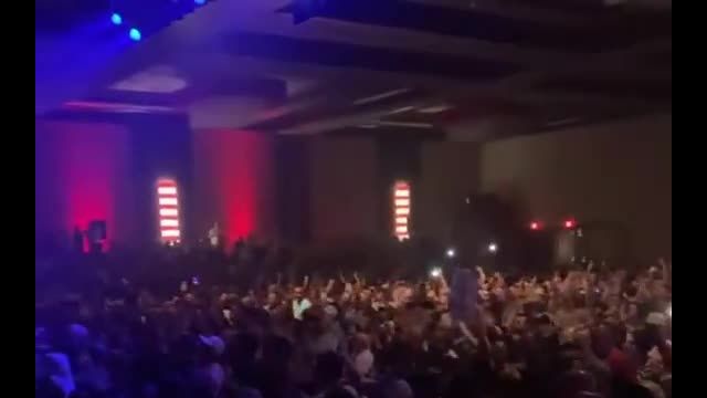 Fuck Joe Biden Chant at Aaron Lewis Concert