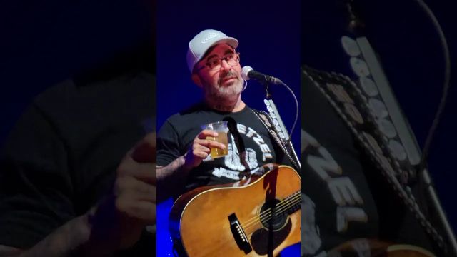 Rant Fuck Joe Biden at Aaron Lewis's in Concert